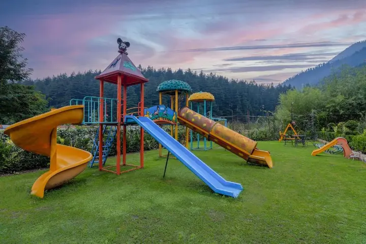 Манали: Snow Valley Resorts