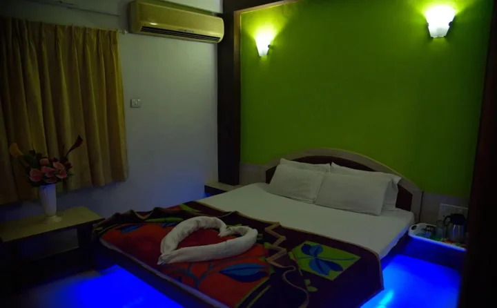 Олд-Махабалешвар: Shantis Hotel Sonai
