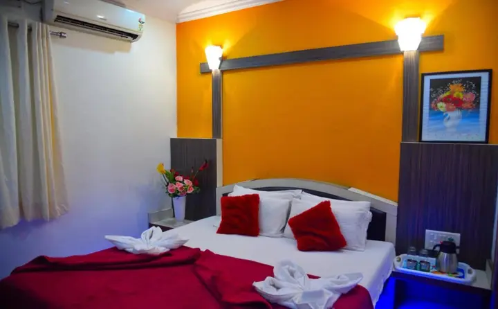 Олд-Махабалешвар: Shantis Hotel Sonai