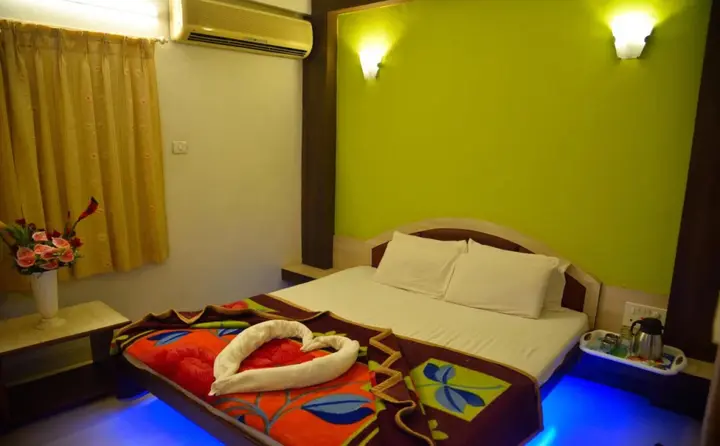 Олд-Махабалешвар: Shantis Hotel Sonai