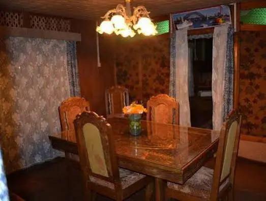 Шринагар: New kolohai Group of Houseboats