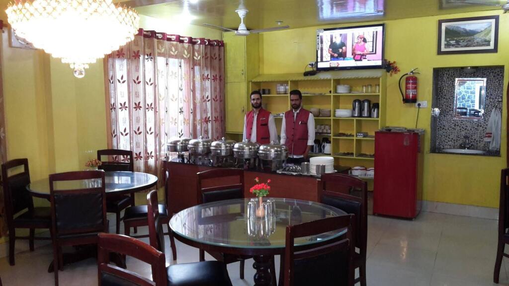 Шринагар: Hotel Star of Kashmir