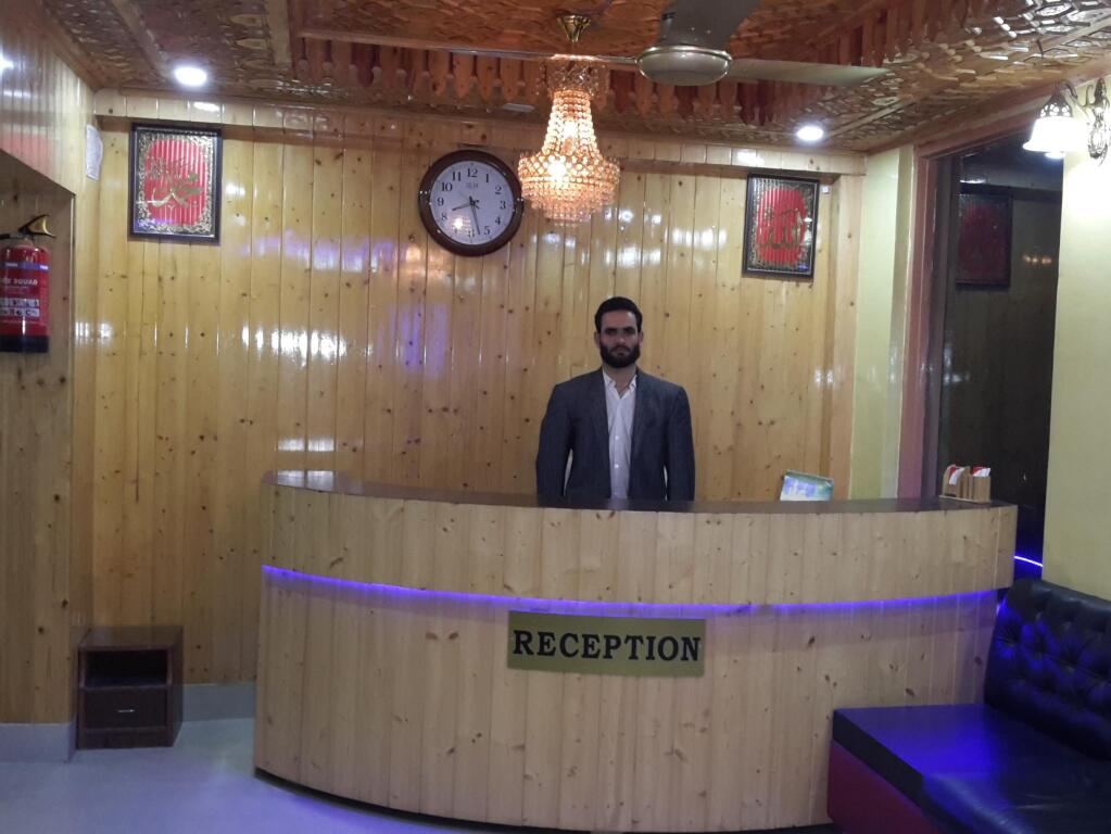 Hotel Star of Kashmir — фото 1