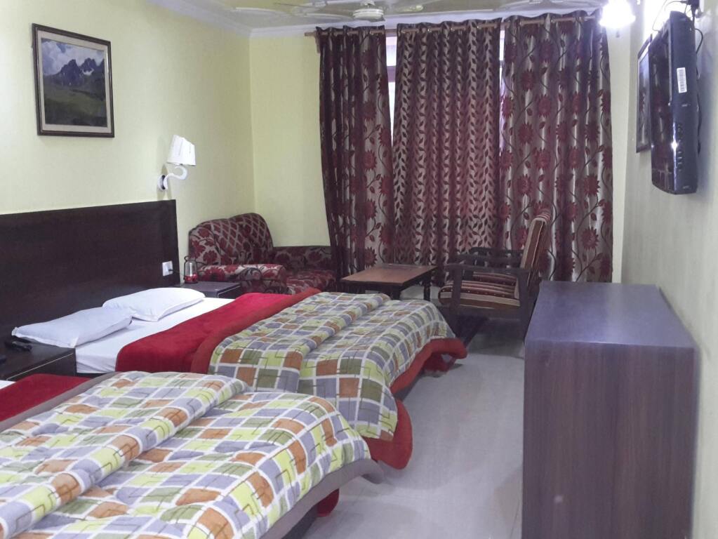 Шринагар: Hotel Star of Kashmir