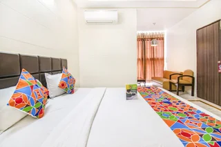 Ахмедабад: Hotel Kamran Palace