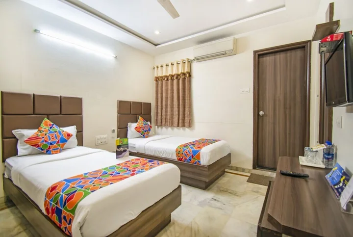 Ахмедабад: Hotel Kamran Palace