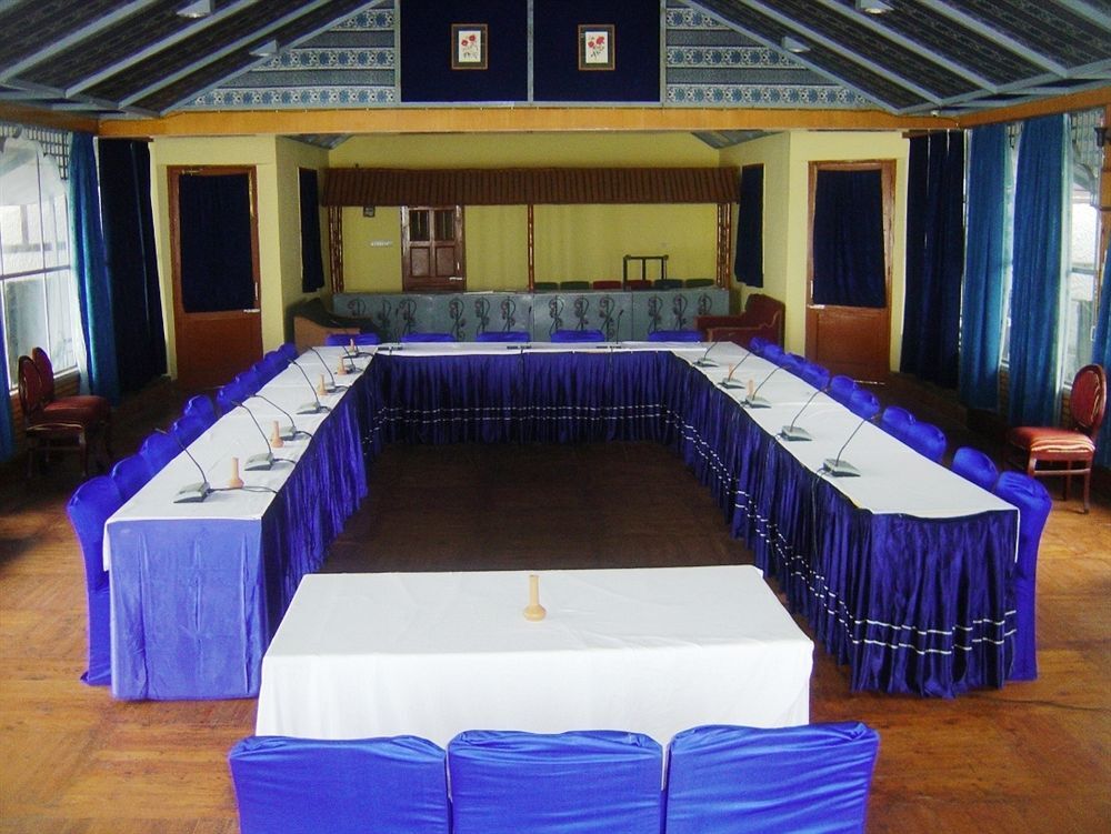 Куфри: Snow King Retreat