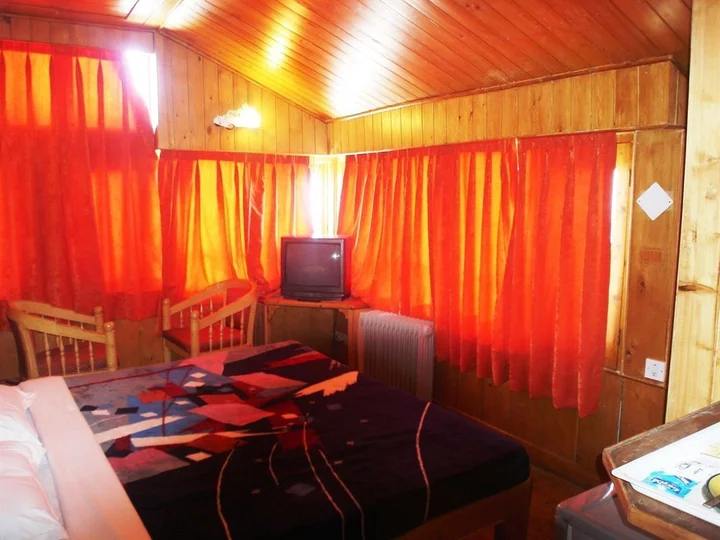 Куфри: Snow King Retreat