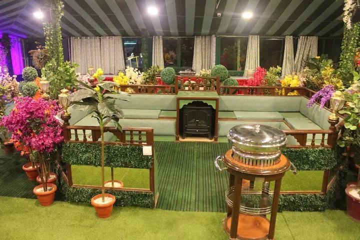 Куфри: Snow King Retreat