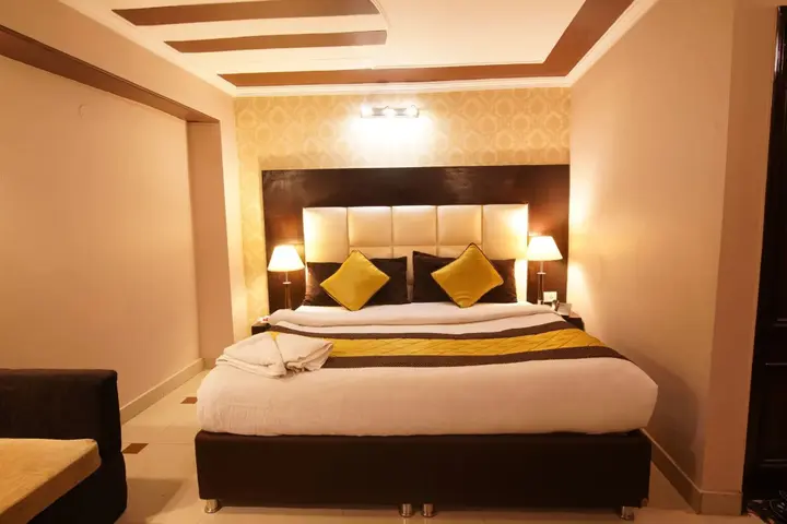 Массури: Ashirwad Hotel and Spa