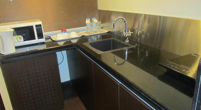 Бангалор: Zip by Spree Hotel at Woodrose Club