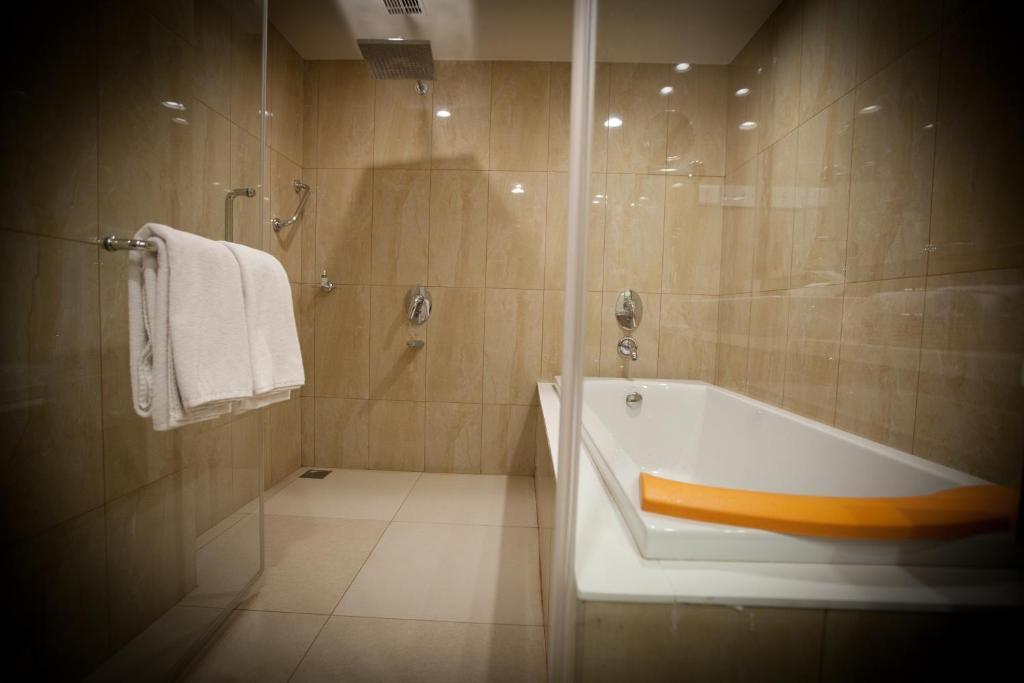 Батасингарам: Hotel Sitara