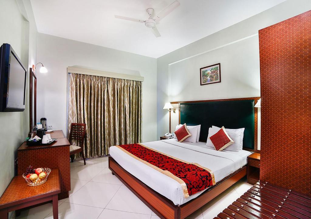 Батасингарам: Tara Comfort Hotel