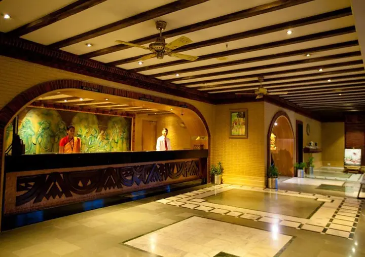 Батасингарам: Tara Comfort Hotel