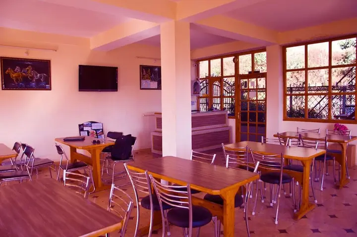 Куфри: Aditya Home Stay