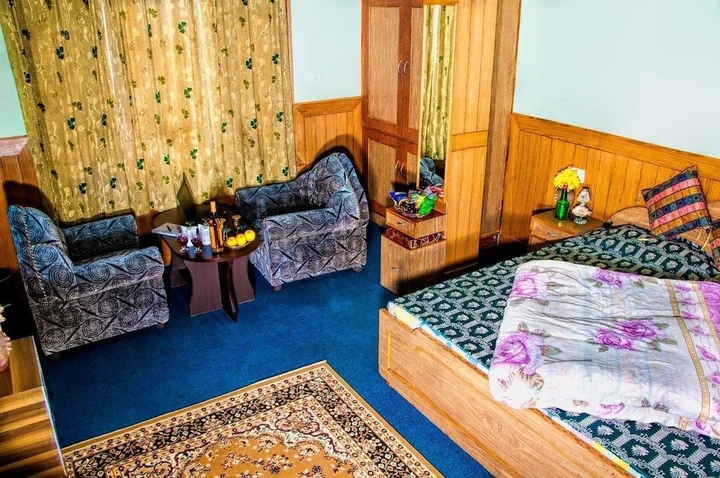 Куфри: Aditya Home Stay