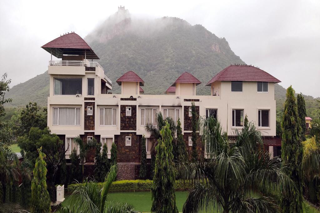 Удаипур: Hotel Devi Palace