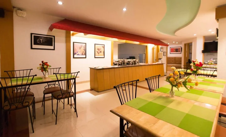 Бангалор: Sherwood Suites