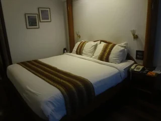 Мумбаи: Hotel Midtown Pritam