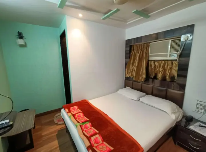 Мумбаи: Hotel Broadway