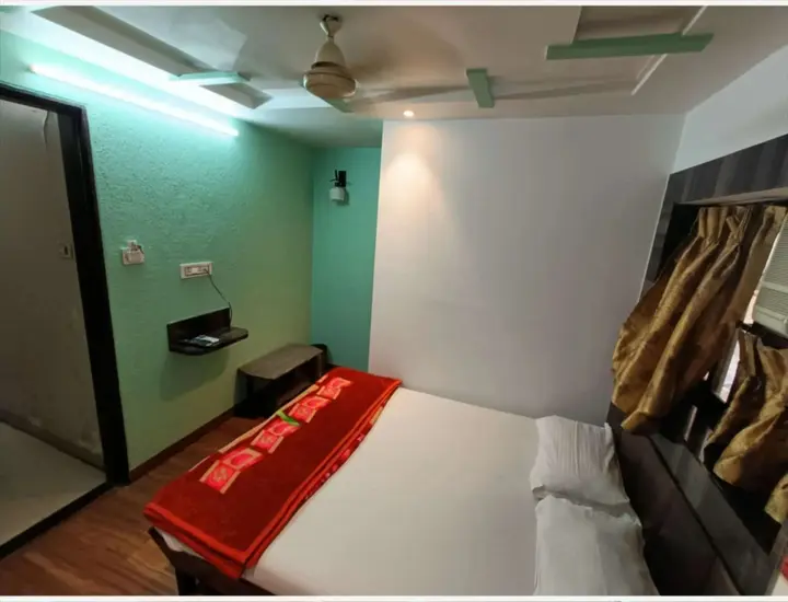 Мумбаи: Hotel Broadway