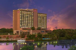 Эрамаллур: Crowne Plaza Kochi by IHG