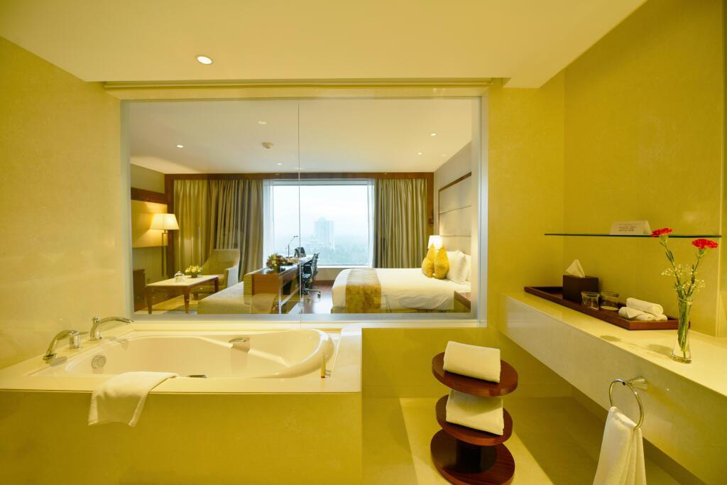 Эрамаллур: Crowne Plaza Kochi by IHG