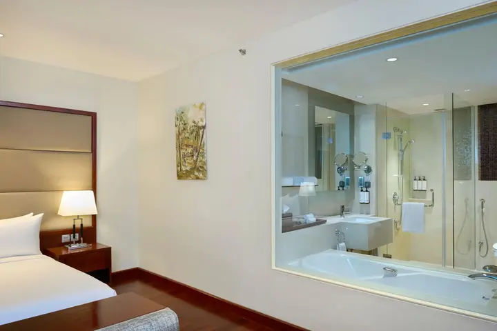 Эрамаллур: Crowne Plaza Kochi by IHG