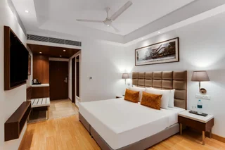 Дехрадун: Hotel Aketa