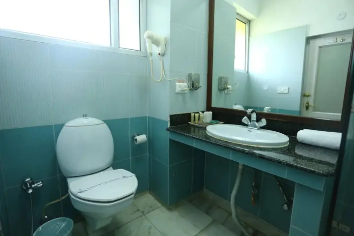 Дехрадун: Hotel Aketa