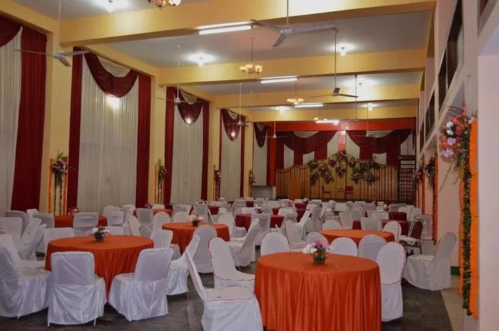 Бхунтар: Hotel Sandhya Palace