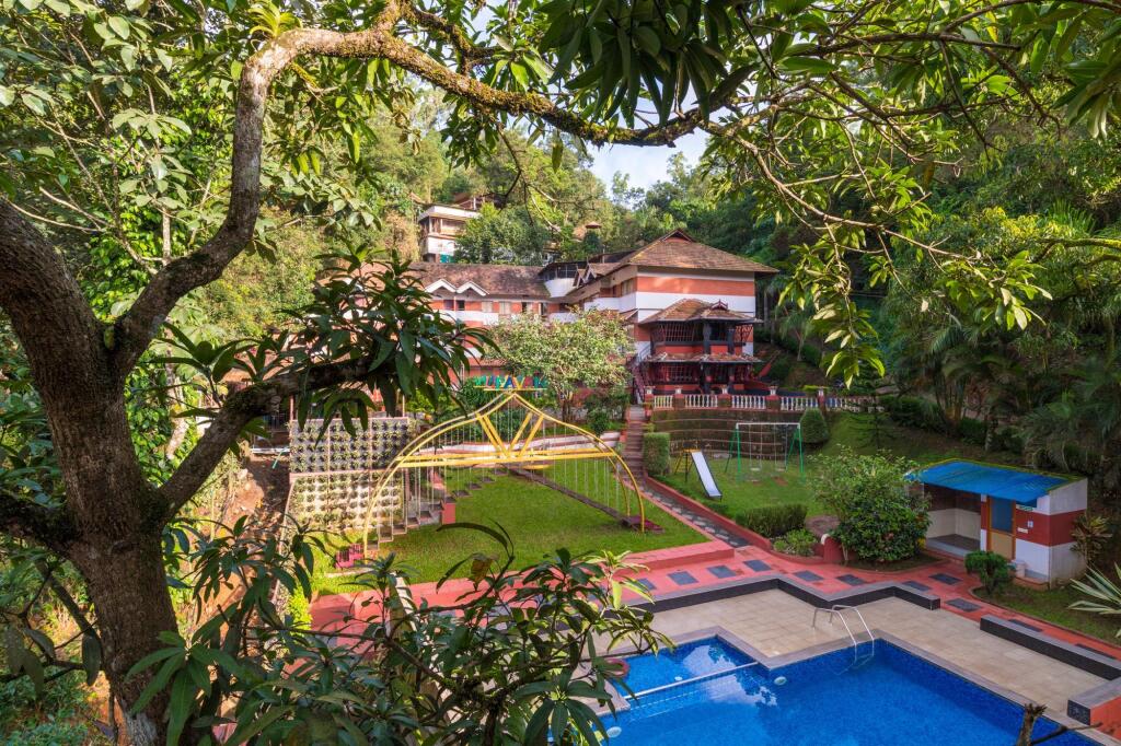 Велламундра: Upavan Resort