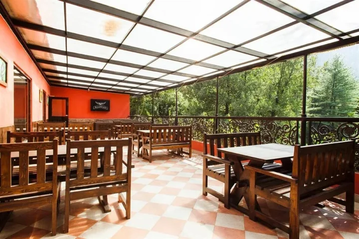 Касоль: Sandhya Kasol