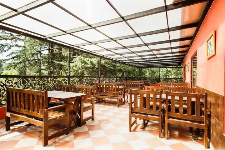 Касоль: Sandhya Kasol