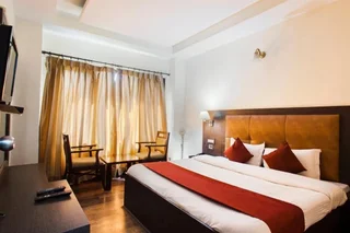 Касоль: Sandhya Kasol