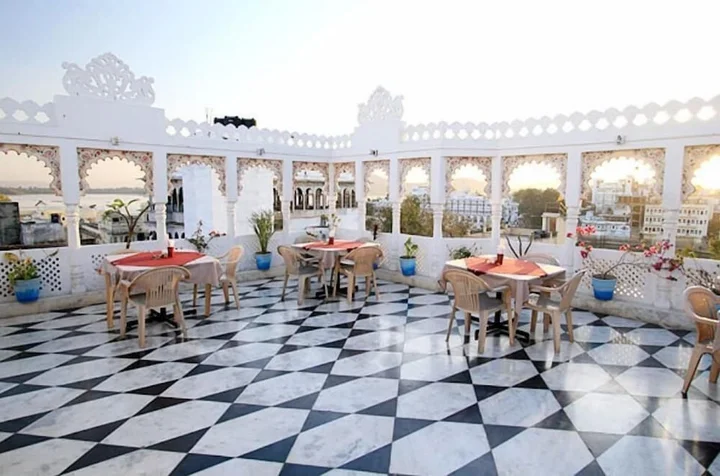 Удаипур: Hotel Minerwa