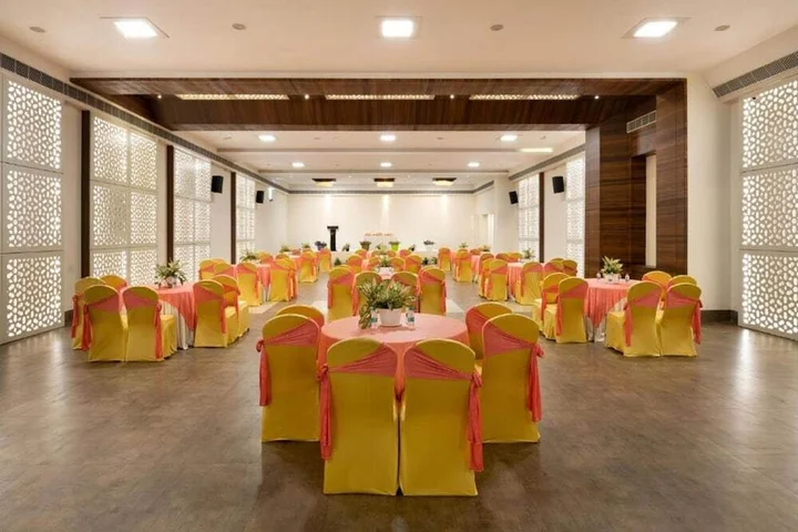 Саваравилли: Sunray Village Resort