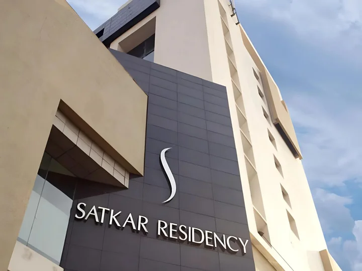 Тхане: Hotel Satkar Residency