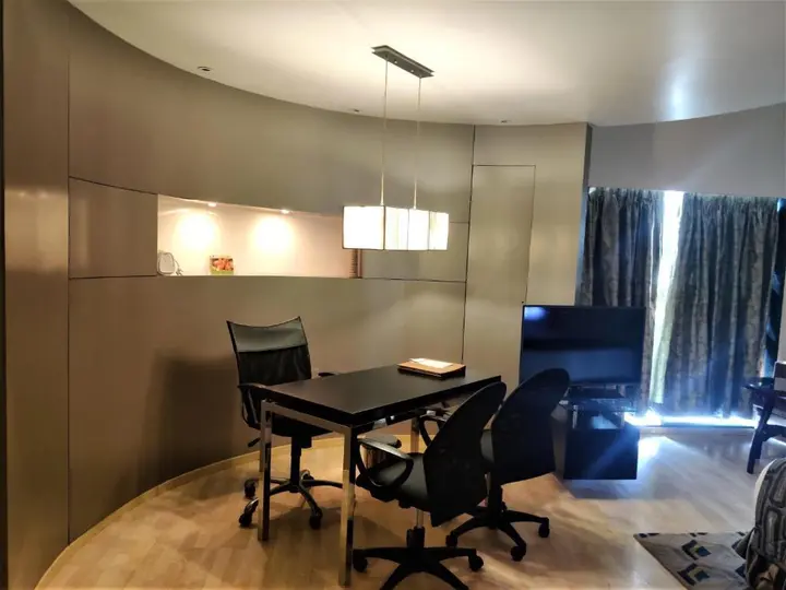 Тхане: Hotel Satkar Residency