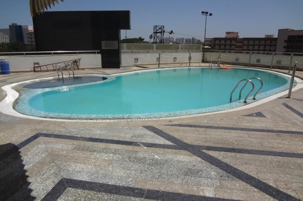 Тхане: Hotel Satkar Residency