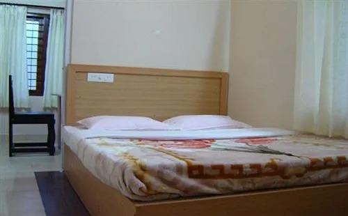 Султан-Батери: Orchid Resort