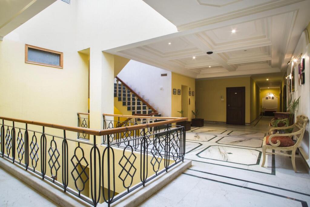 Катра: Jai Maa Inn