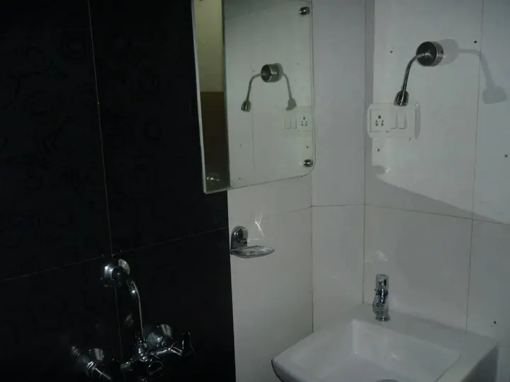 Мумбаи: IHotel