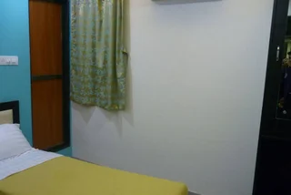 Мумбаи: IHotel