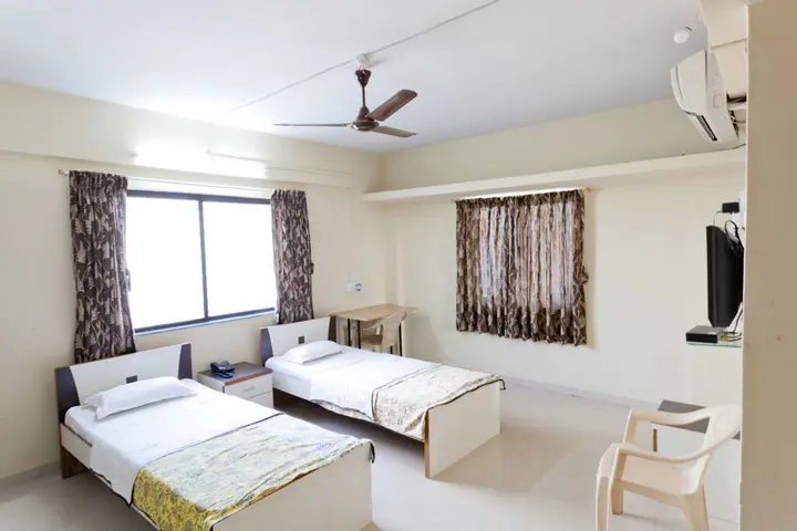 Пимпри-Чинчвад: Amigo Serviced Apartment