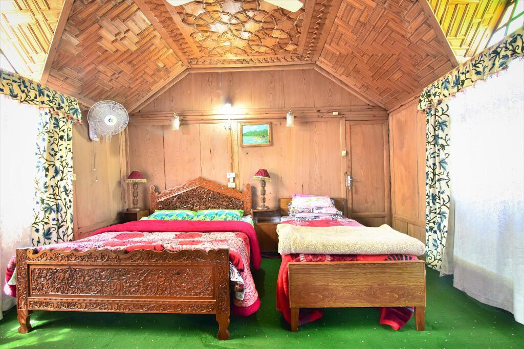 Houseboat Zaindari Palace — фото 2