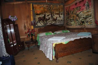 Шринагар: Houseboat Zaindari Palace