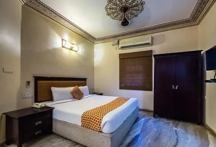 Хоспет: Vijayshree Heritage Village