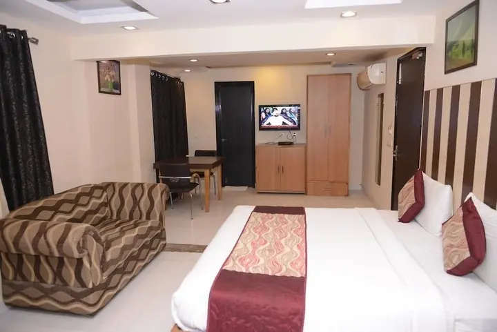 Нью-Дели: Hotel Balsons Continental