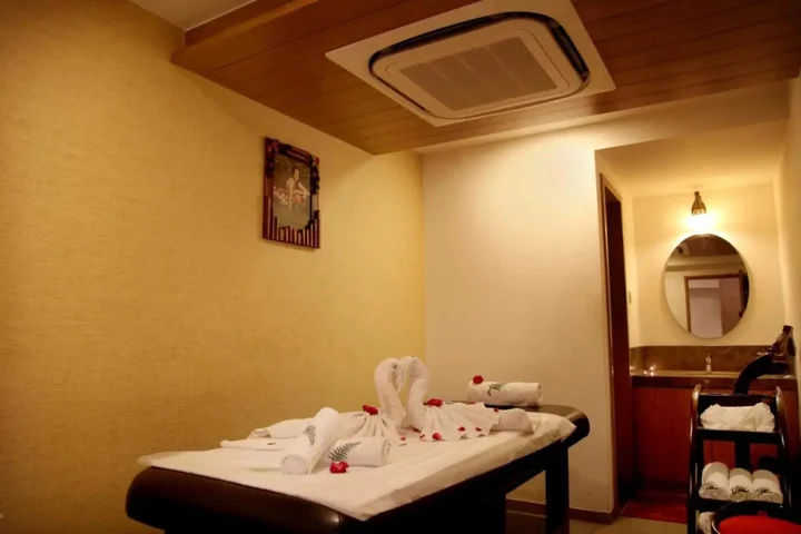 Раджкот: The Fern Residency Rajkot, Series by Marriott